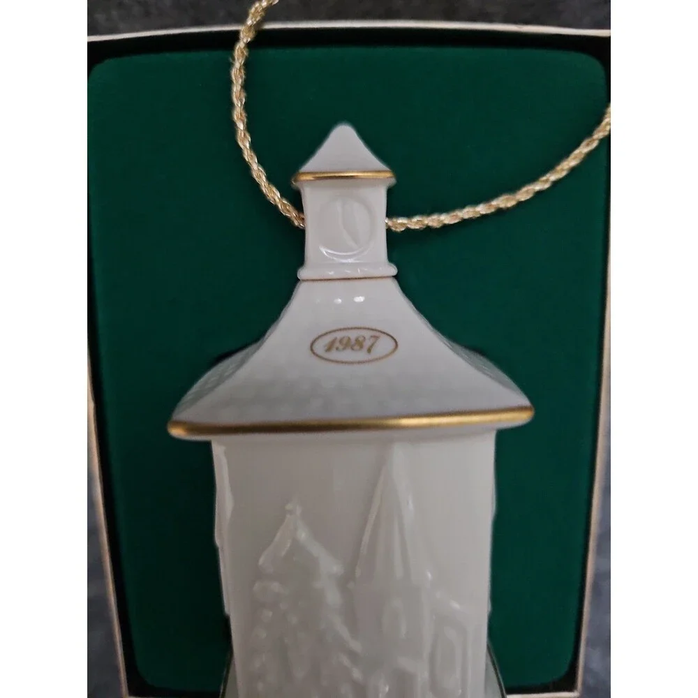 Lenox 1987 Annual Ornament PEACEFUL VILLAGE CHURCH Porcelain Christmas In Box